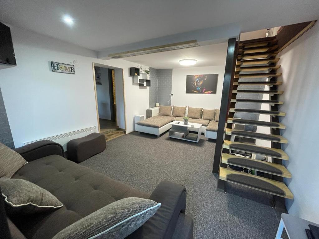 Morrison Apartments Miercurea Ciuc Eksteriør billede